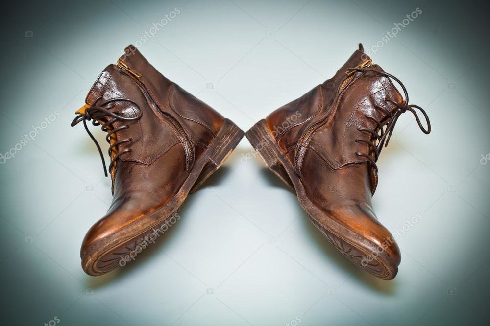 depositphotos_60464031-stock-photo-cool-mens-leather-shoes-handmade.jpg