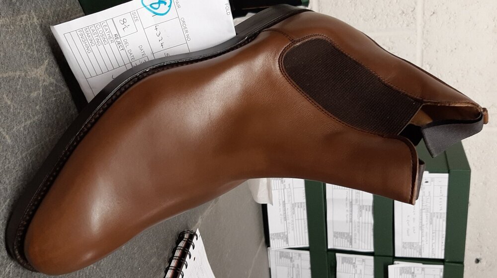 20192-19 Espresso gusset boot - 20192-19 - wrong sole stamp.jpg